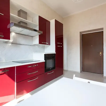 Zara Bright Flat Apartment